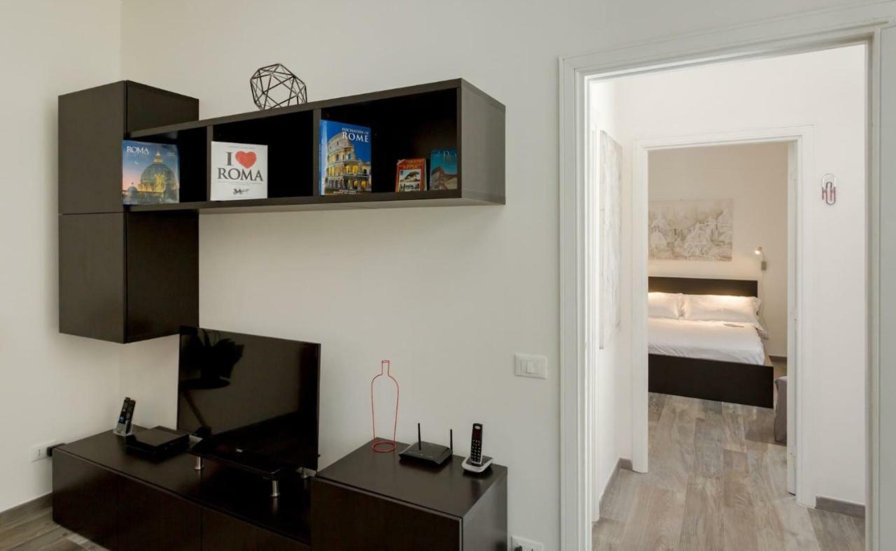 Porta Latina Suite - Private Apartment Rome'S Center Buitenkant foto